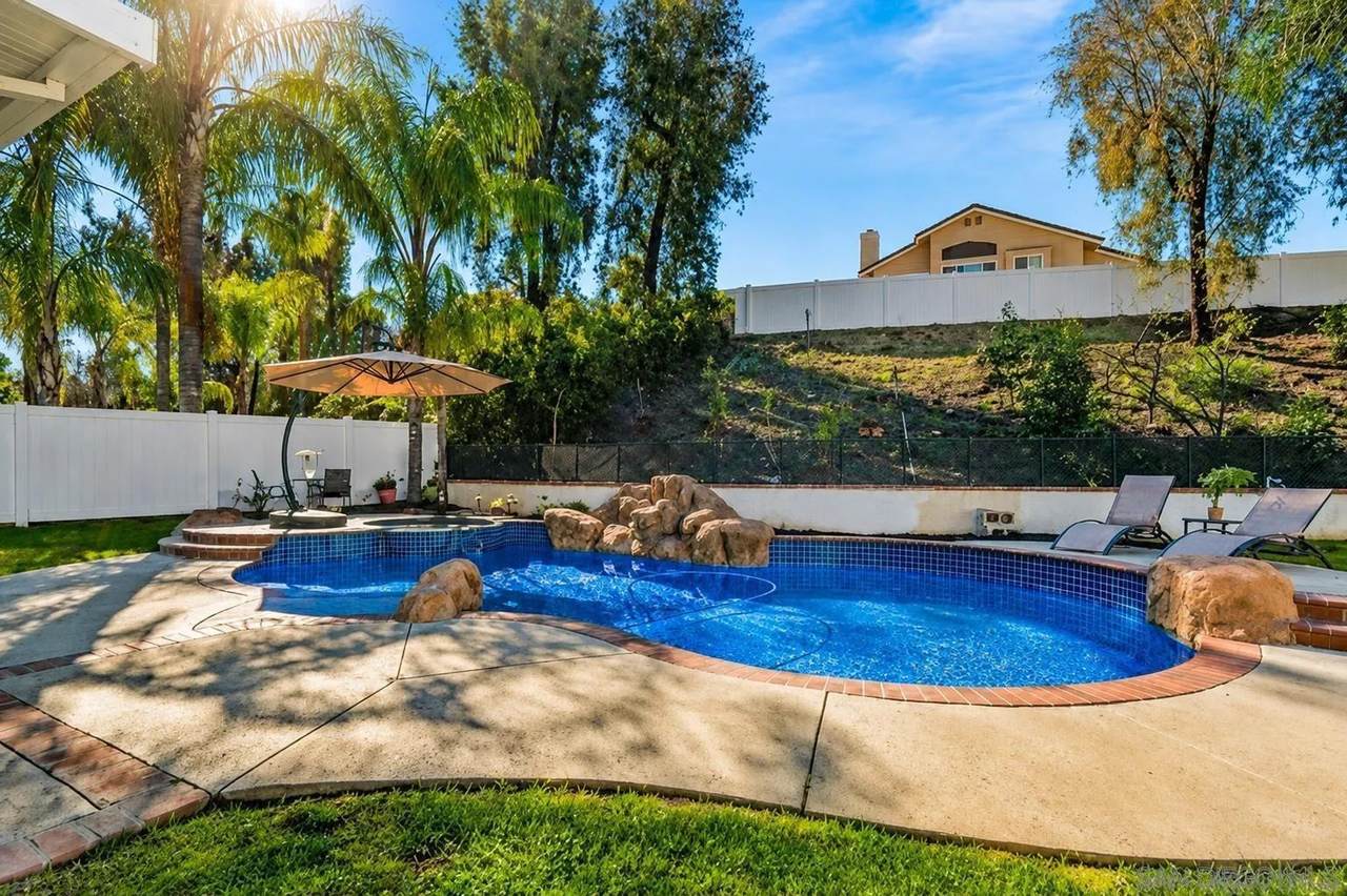https://bt-photos.global.ssl.fastly.net/sandiego/1280_boomver_1_260016183-1.jpg