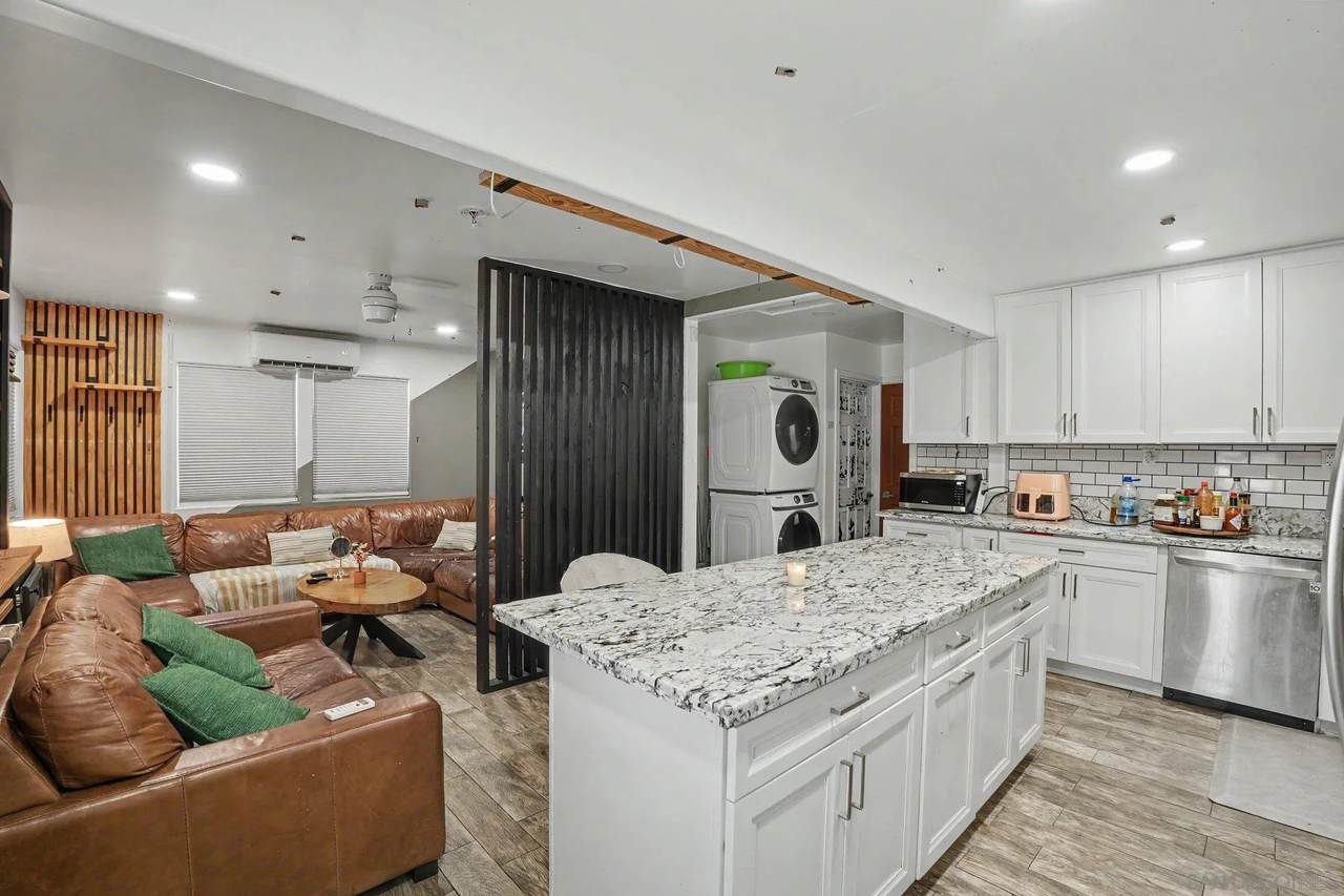1367 E Madison Ave - Photo 1