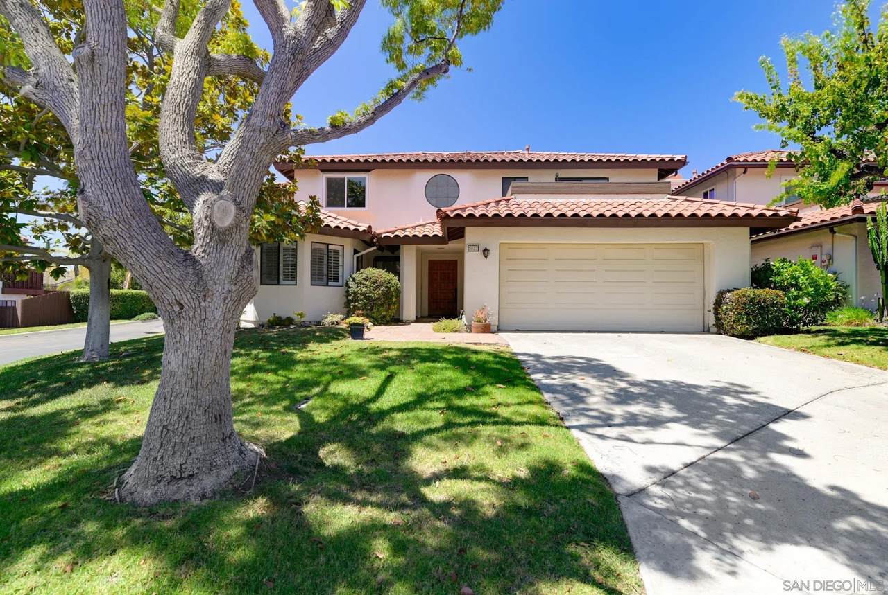 5537 Lesa - Photo 1