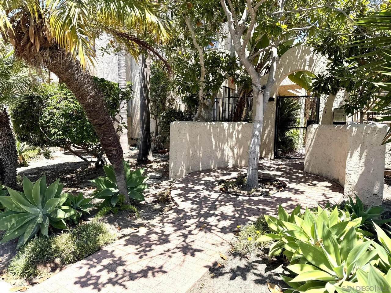 https://bt-photos.global.ssl.fastly.net/sandiego/1280_boomver_1_260017965-1.jpg