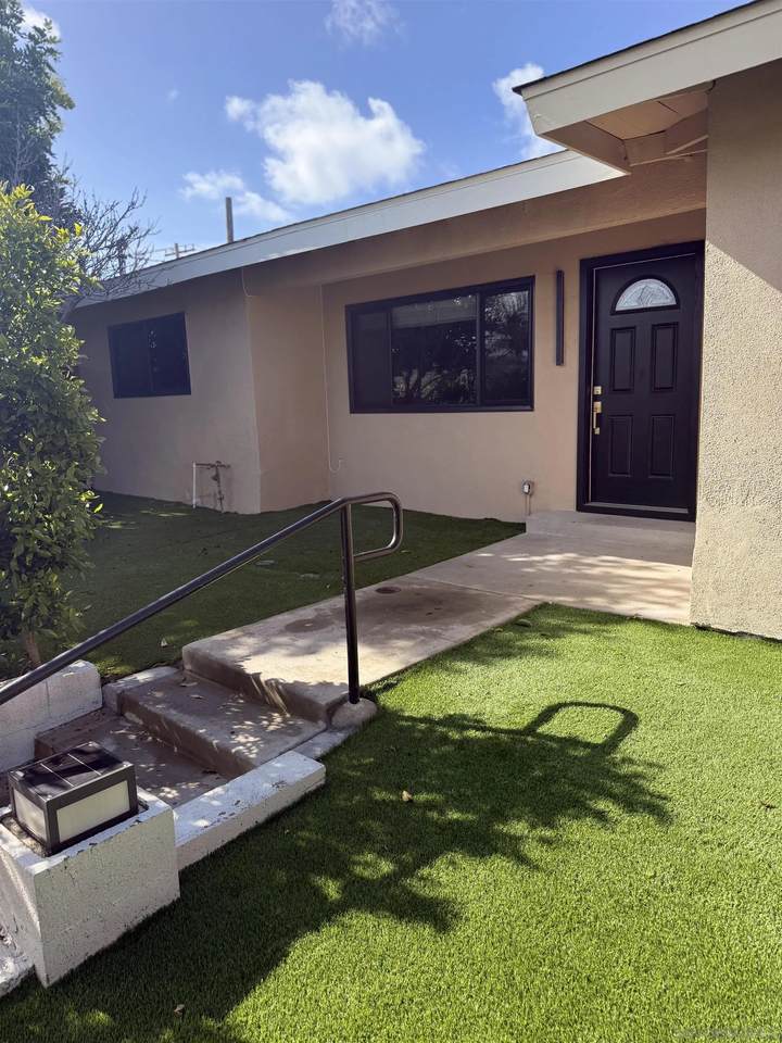 https://bt-photos.global.ssl.fastly.net/sandiego/1280_boomver_1_260021272-1.jpg