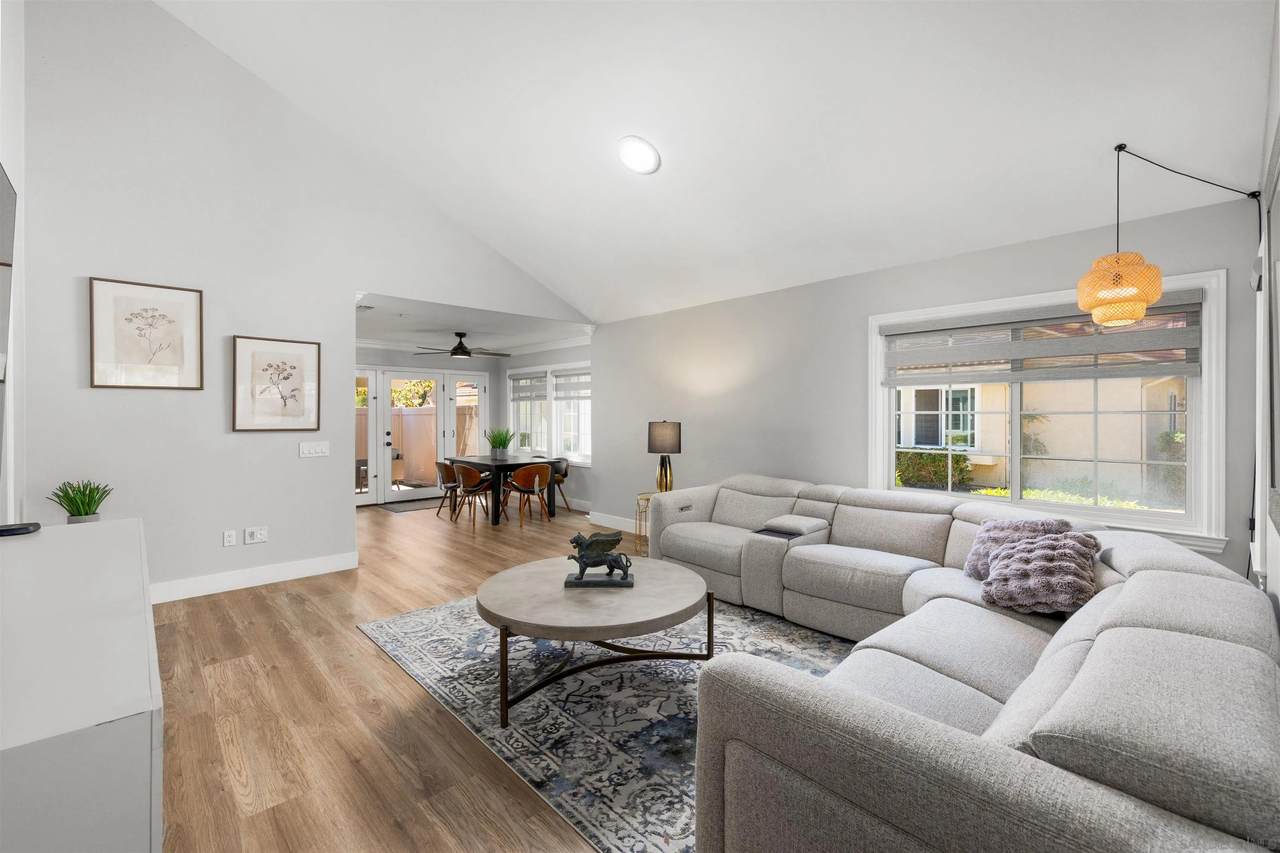 1714 Knollfield Way - Photo 1