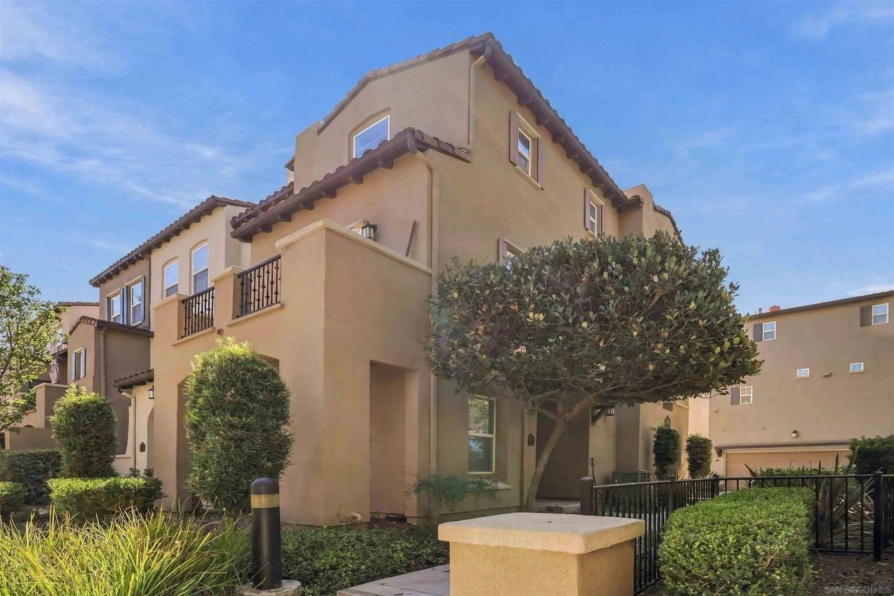 16918 Vasquez Way - Photo 1