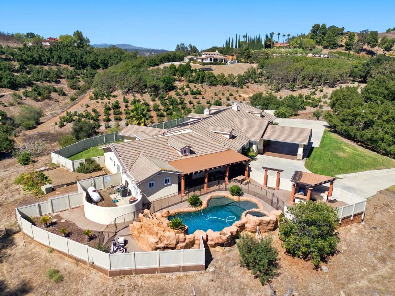 https://bt-photos.global.ssl.fastly.net/sandiego/1280_boomver_1_260024061-1.jpg