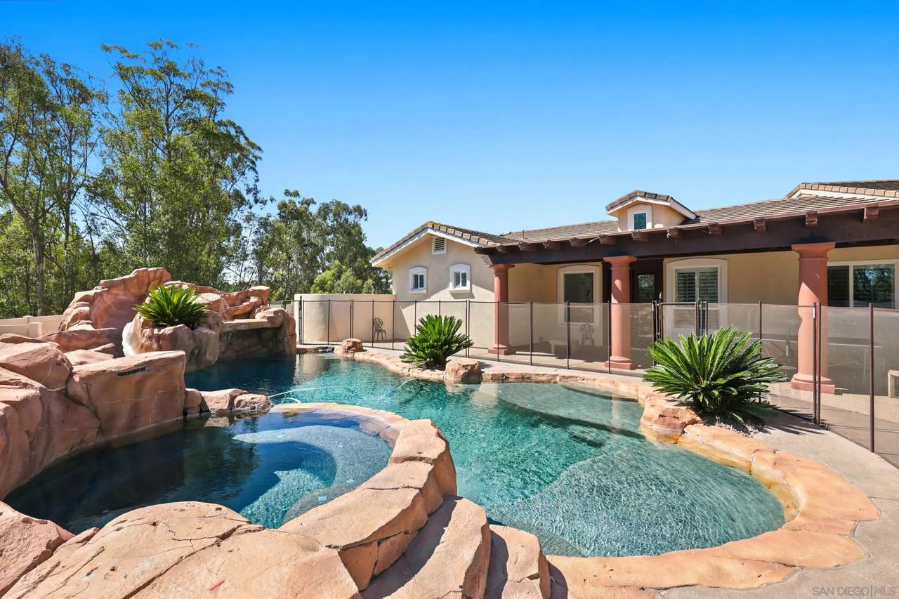 https://bt-photos.global.ssl.fastly.net/sandiego/1280_boomver_1_260024061-1.jpg