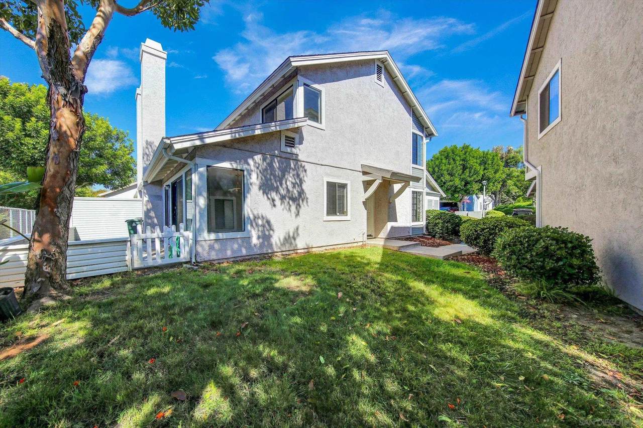 349 Windjammer Circle - Photo 1