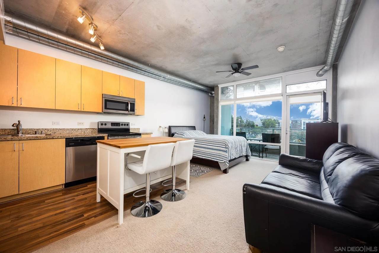 1080 Park Blvd - Photo 1