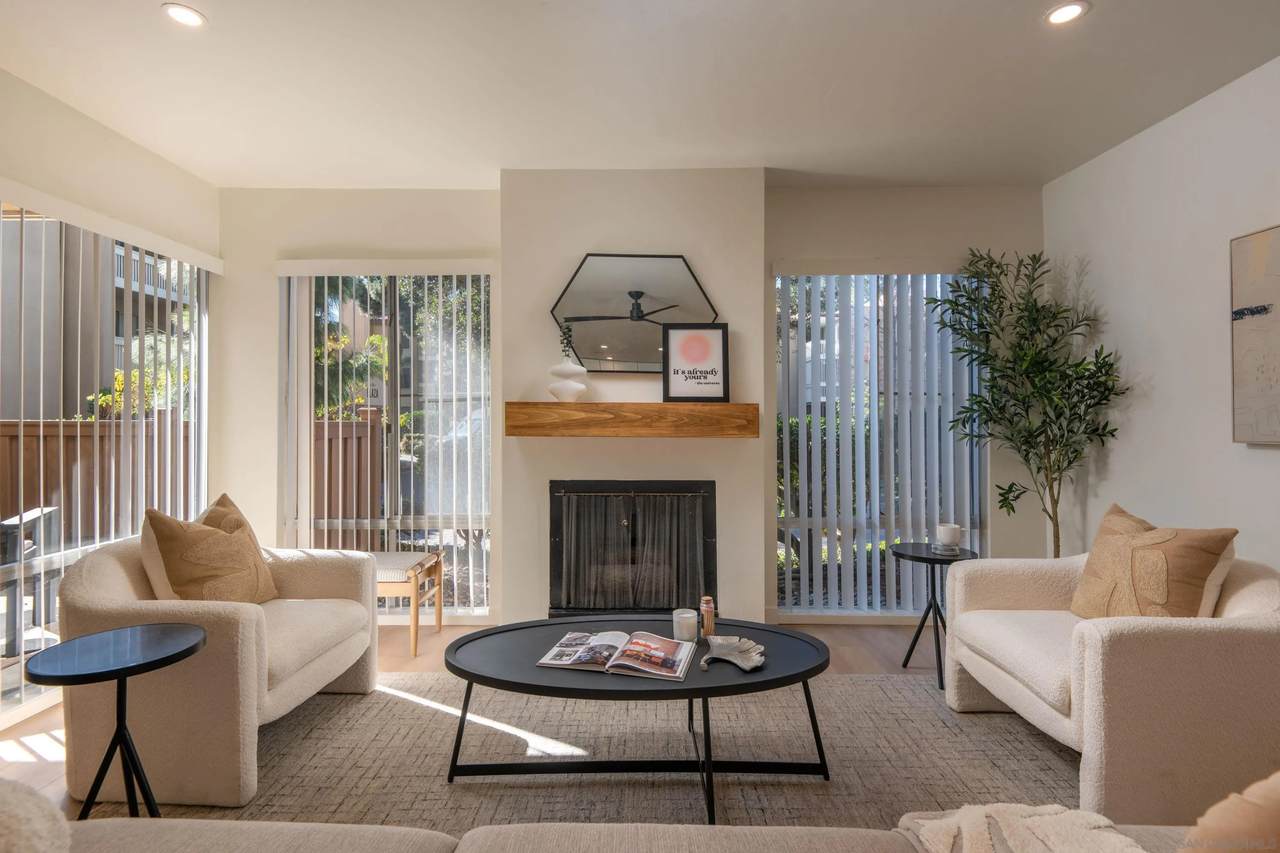 1885 Diamond St - Photo 1