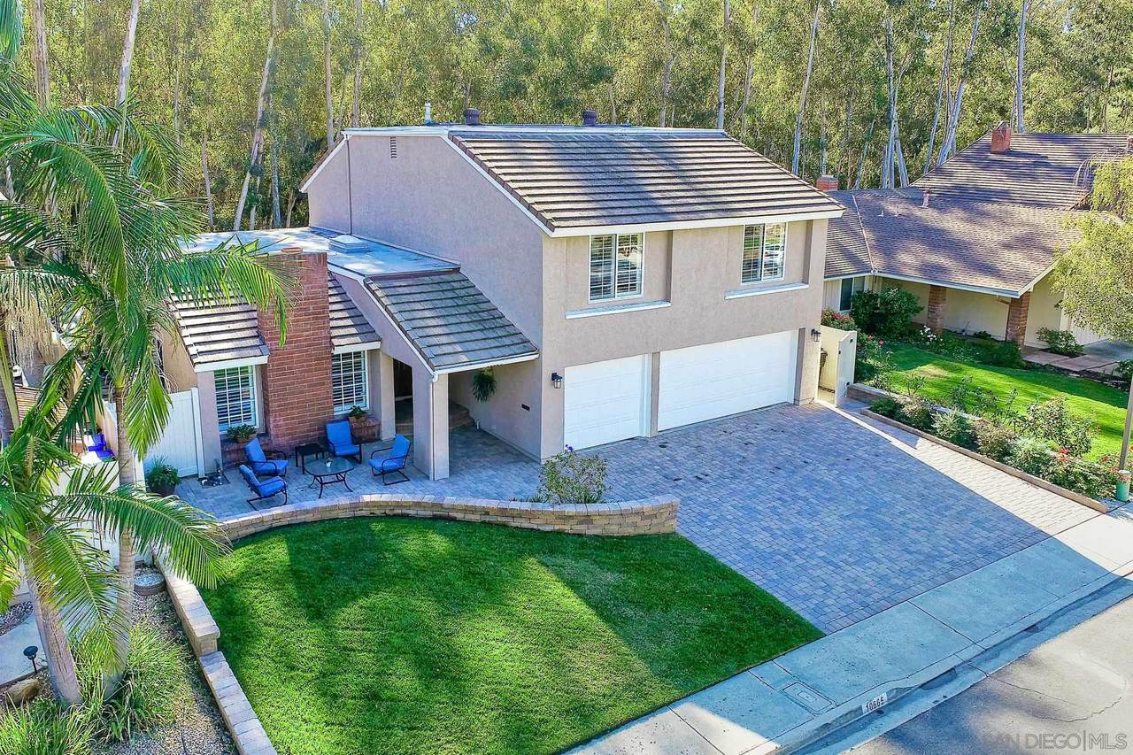 10665 Canyon Lake Dr - Photo 1