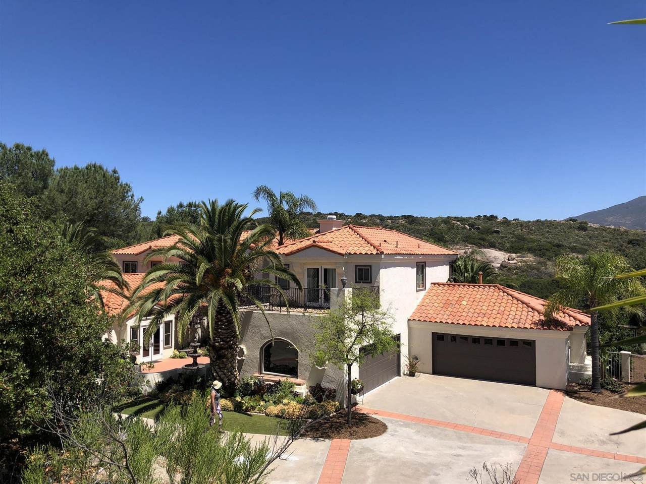 2916 Firebrand Dr - Photo 1