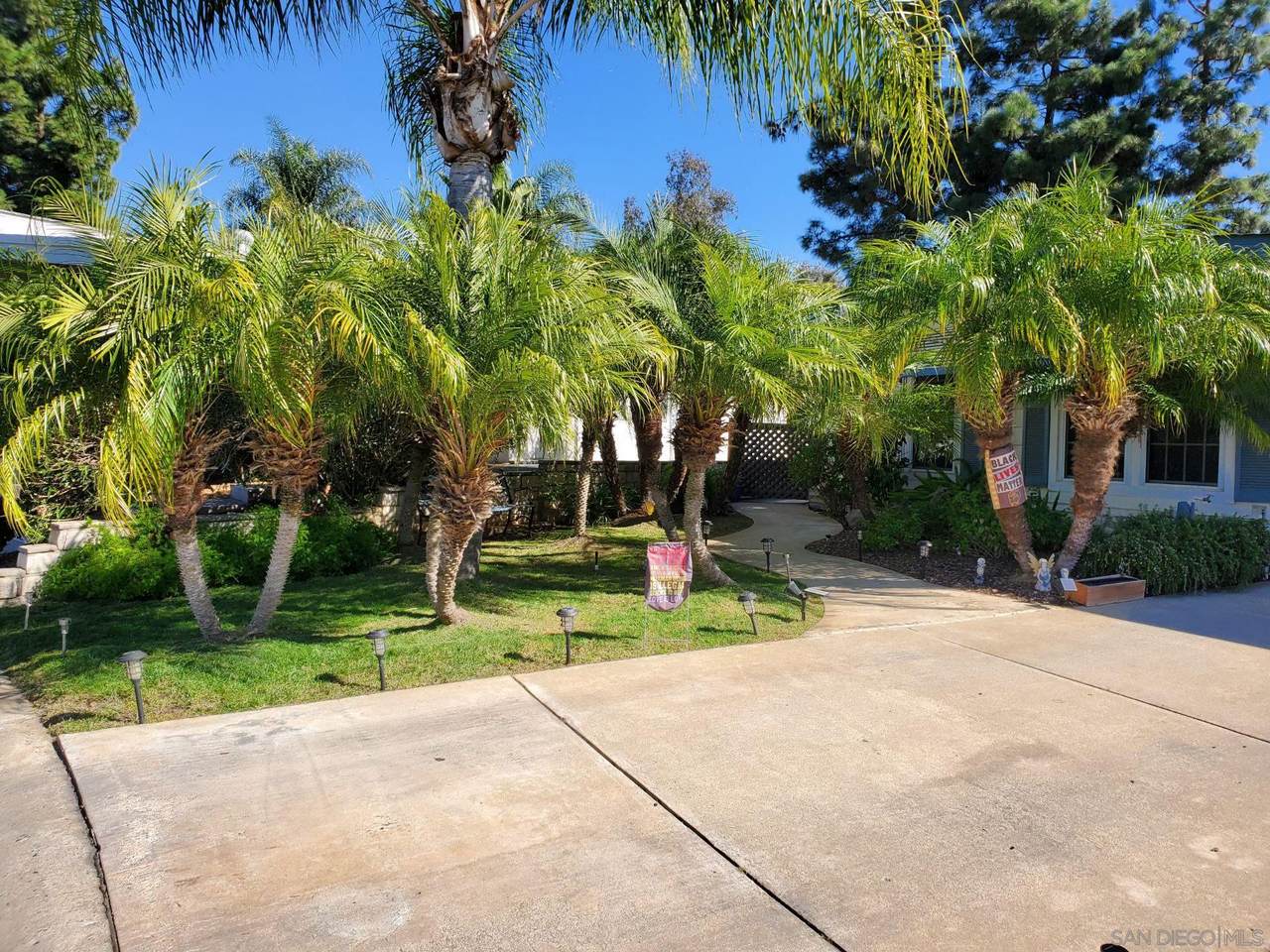 2250 Broadway - Photo 1