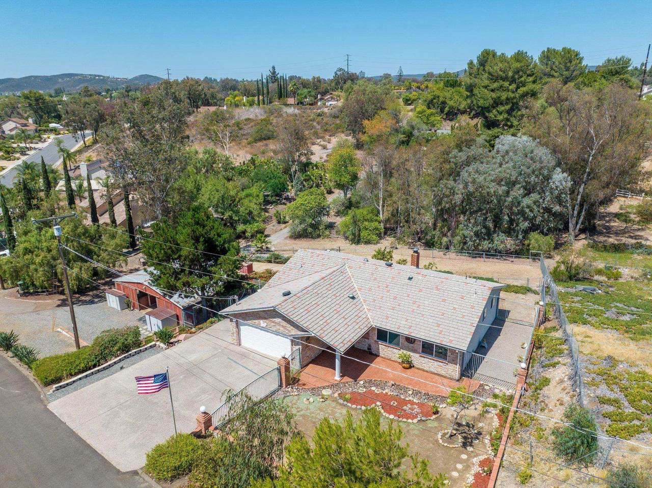 15008 Heath Drive - Photo 1