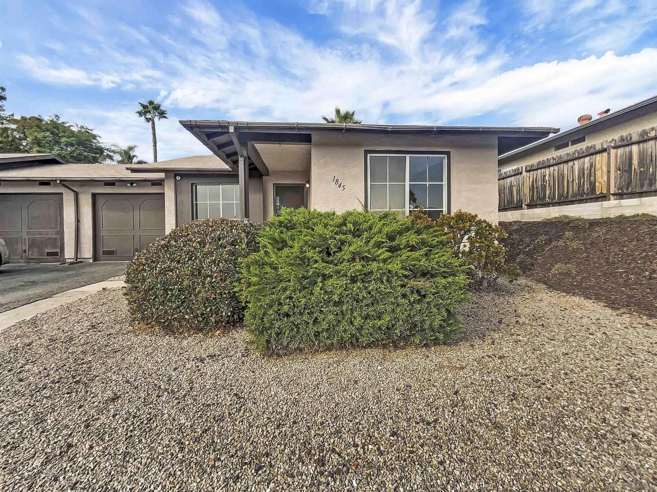 1845 Havenwood Dr - Photo 1
