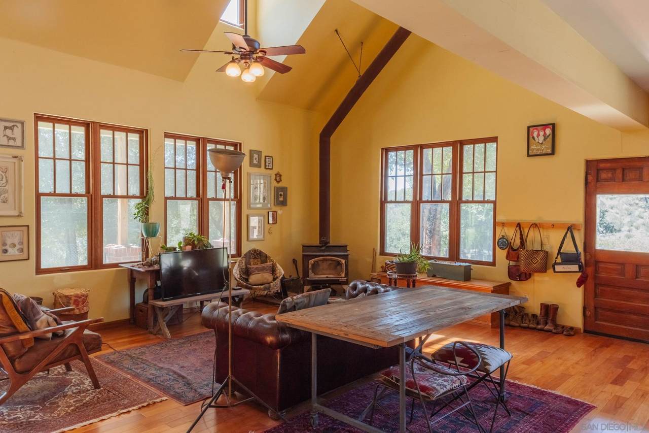 11908 Twin Springs Rd - Photo 1
