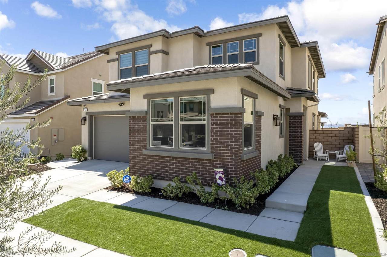 39213 Aristida St - Photo 1