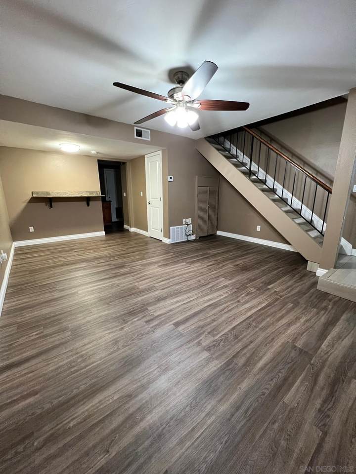 910 Amistad Ct - Photo 1