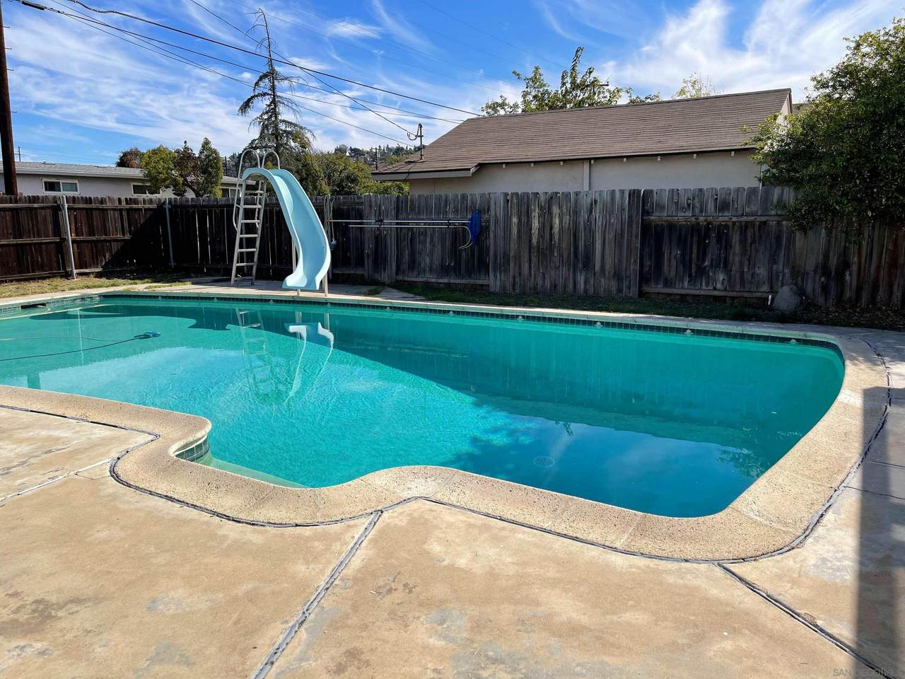 191 E Renette Ave - Photo 1