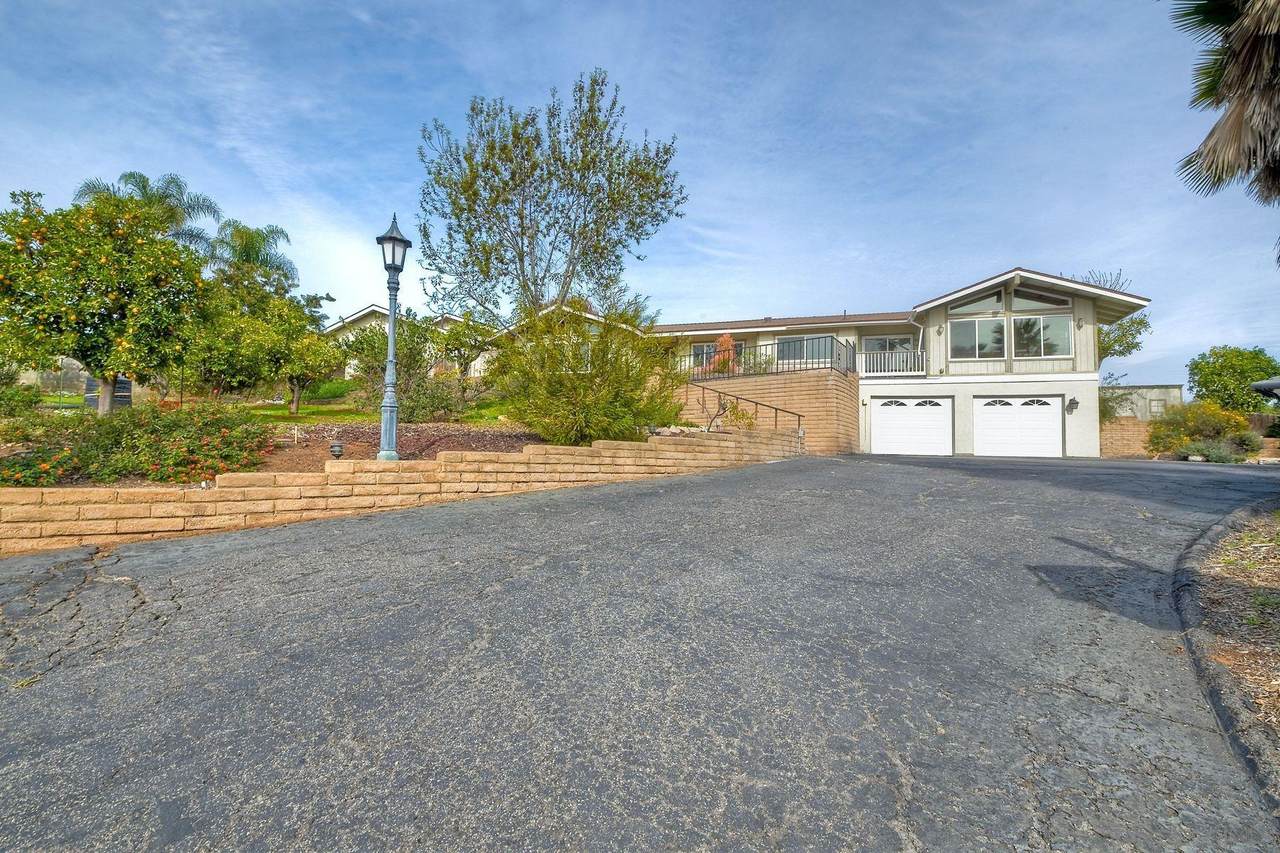 2705 Alexander Dr. - Photo 1