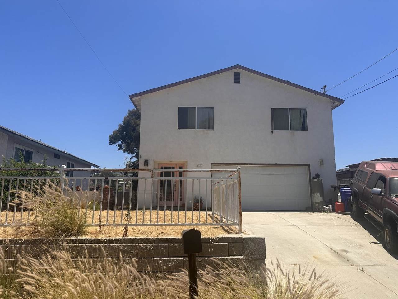 1211 La Presa Ave - Photo 1