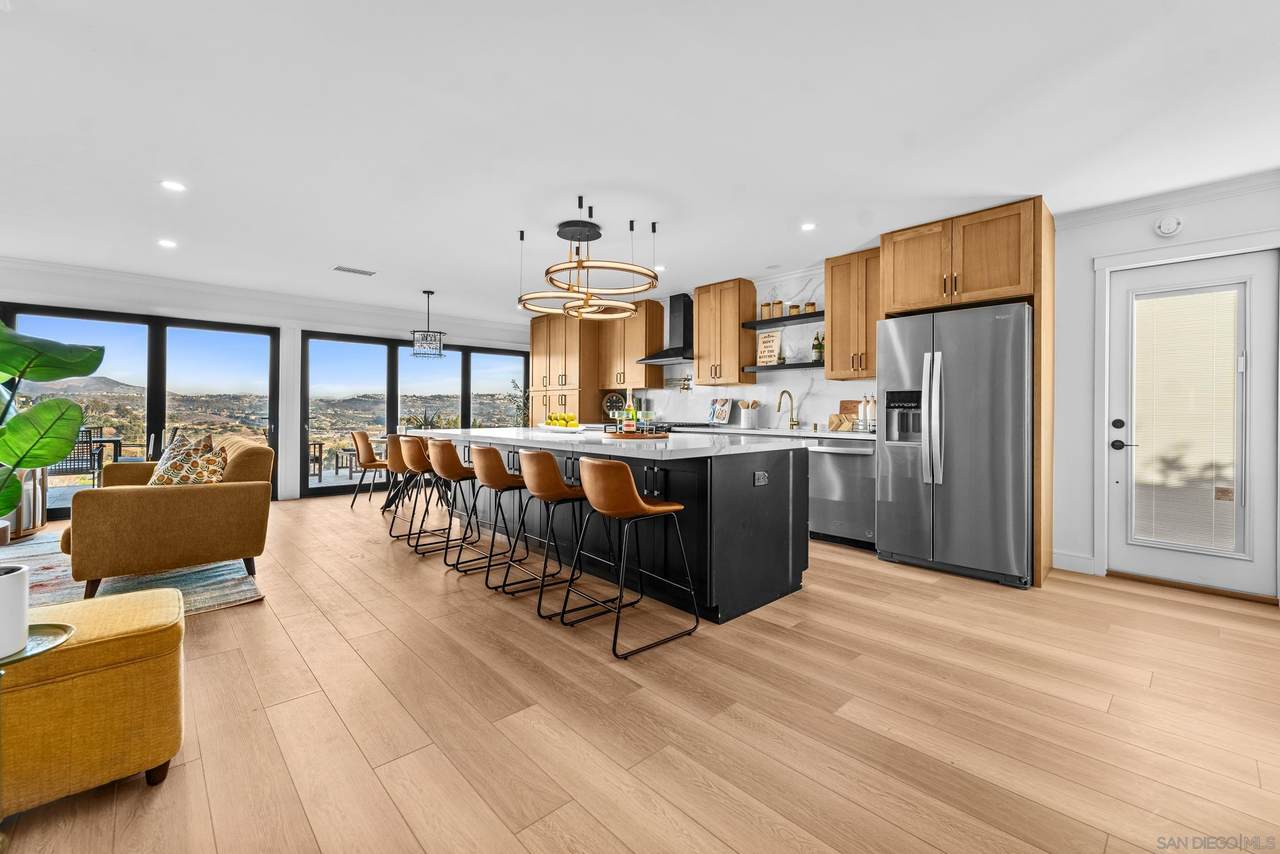 4505 La Cuenta Dr - Photo 1