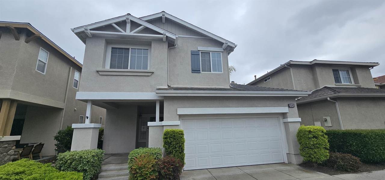 2845 Canyon Dr - Photo 1