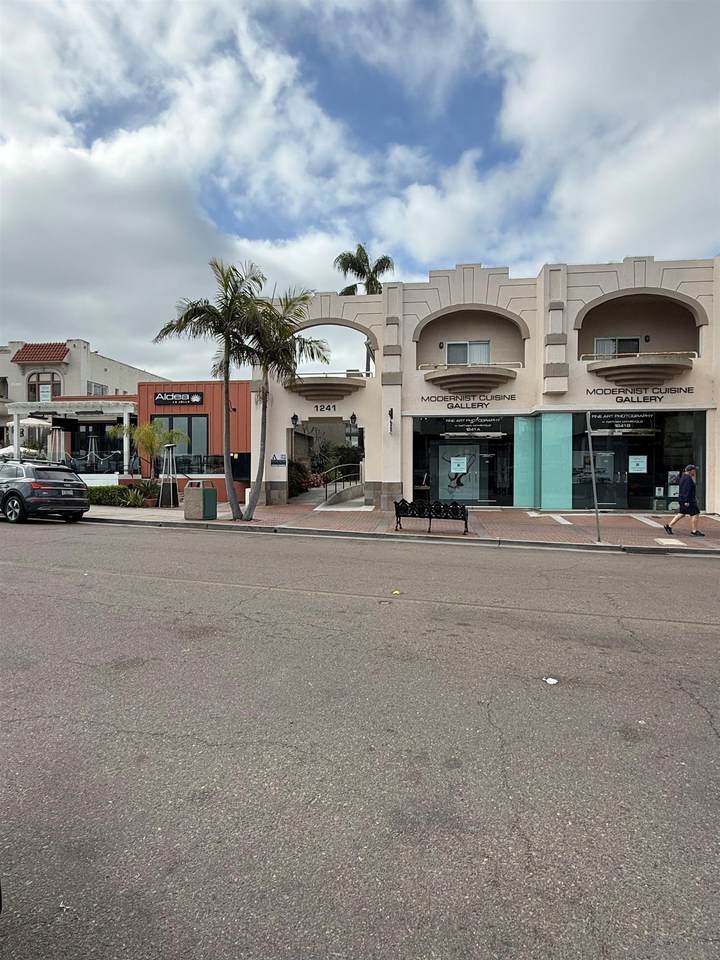 1241 Prospect St. - Photo 1