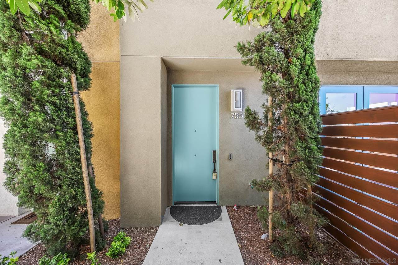 https://bt-photos.global.ssl.fastly.net/sandiego/1280_boomver_1_250027960-2.jpg
