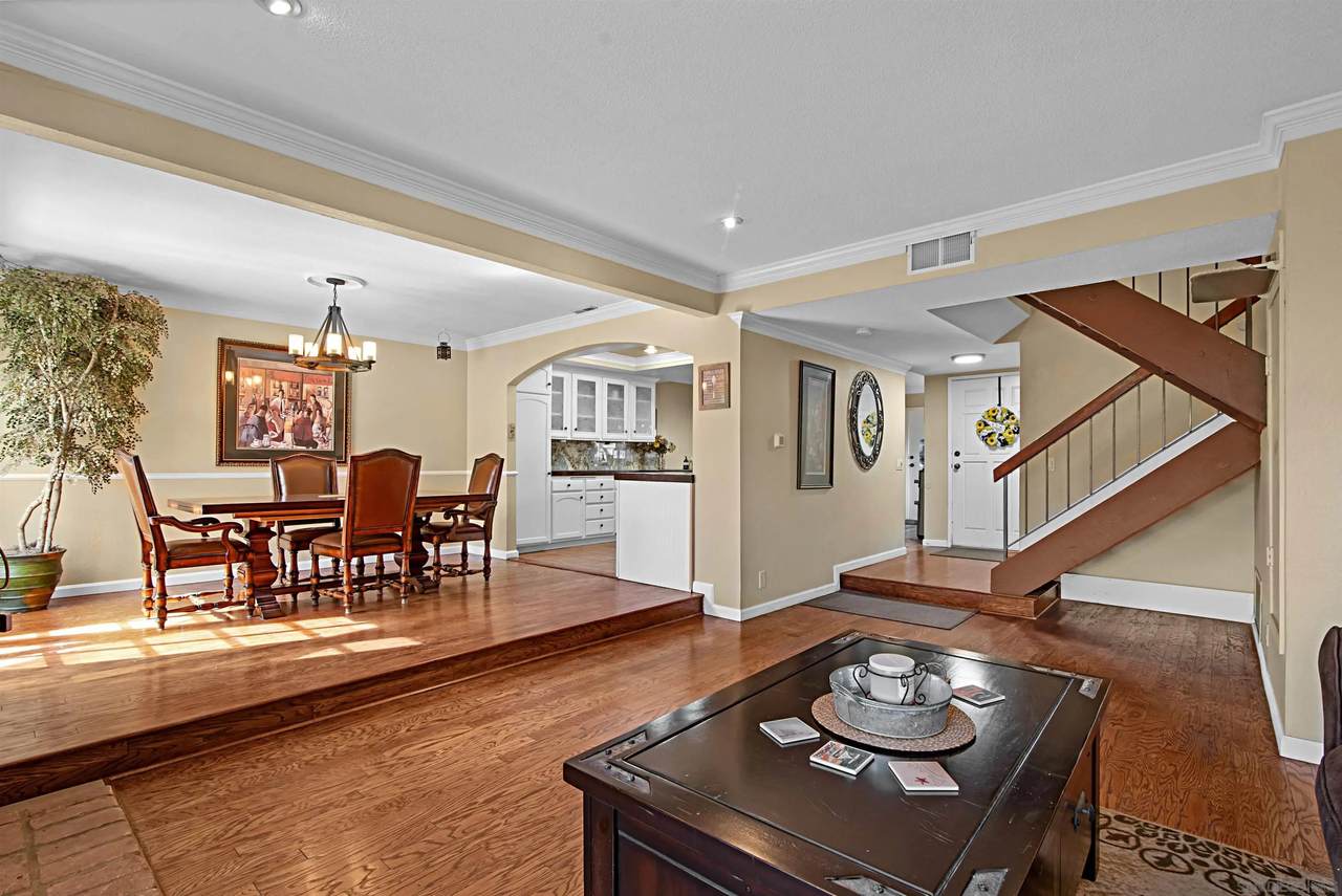 9917 Aviary Drive - Photo 1