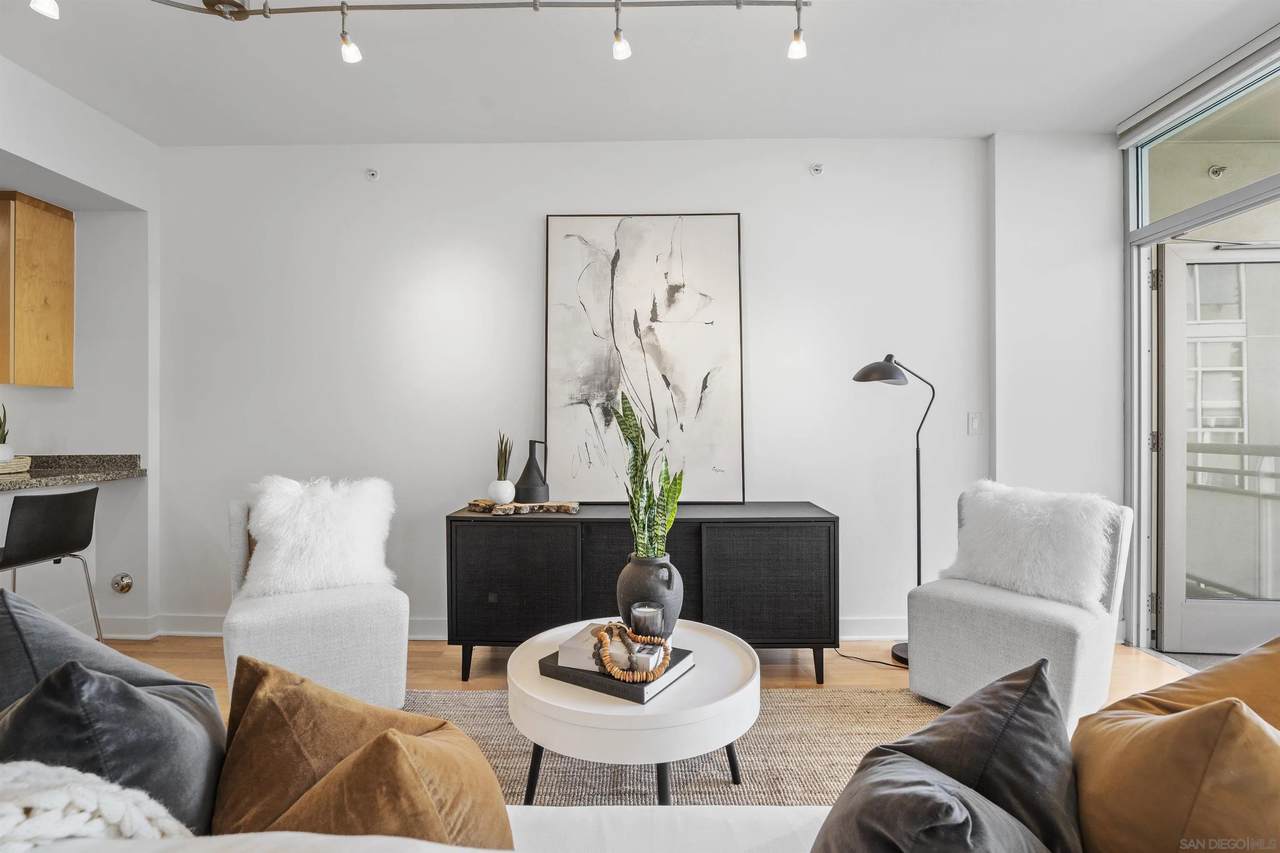 3812 Park Blvd - Photo 1