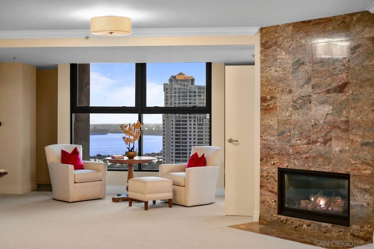 645 Front St - Photo 1