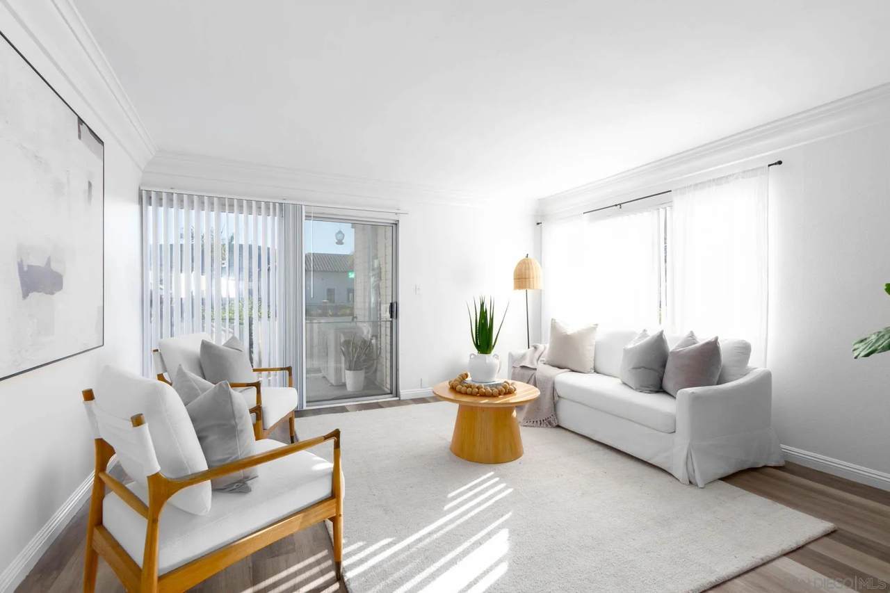 1011 Martina Court - Photo 1