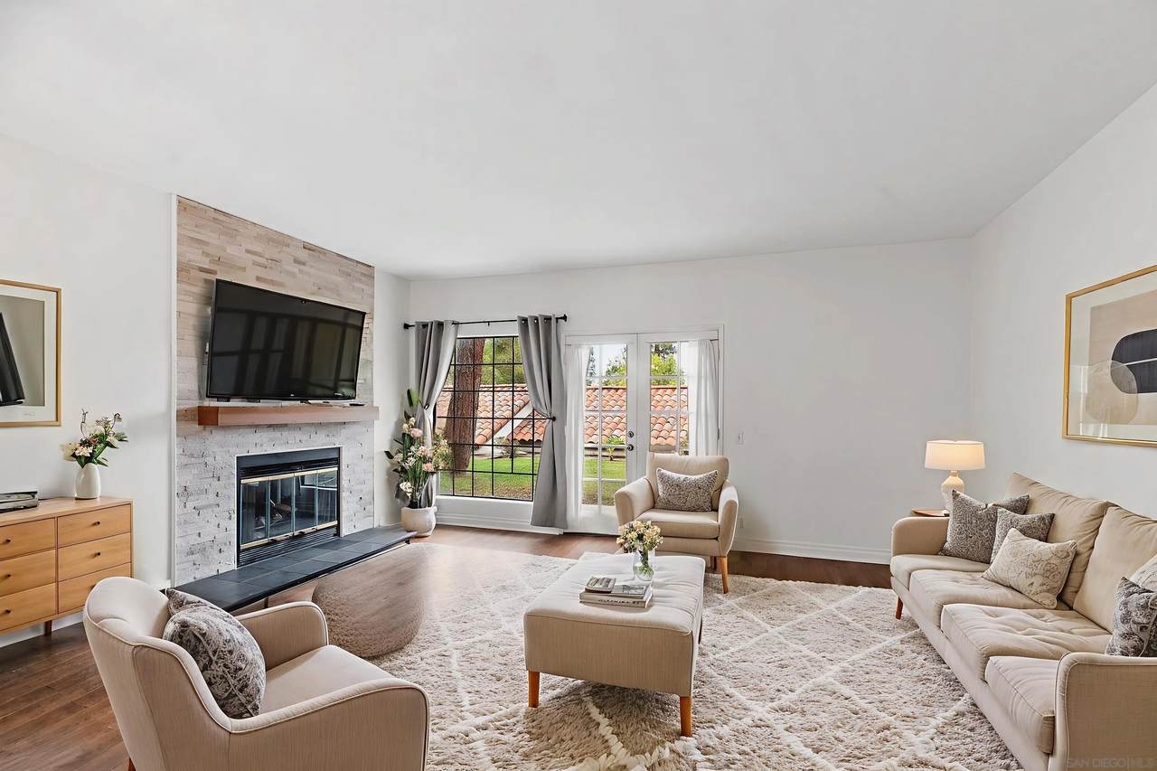 16232 Avenida Venusto - Photo 1