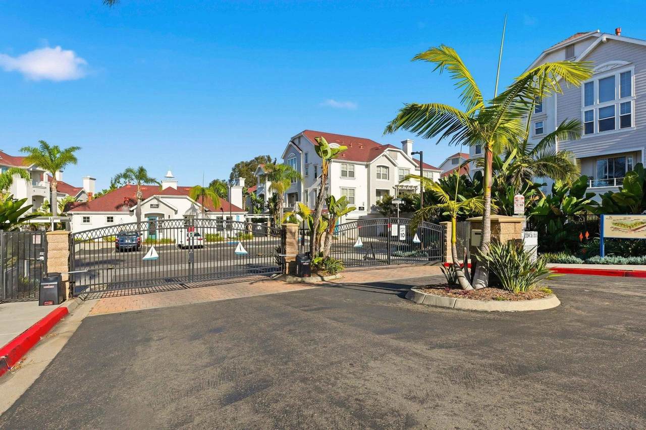 https://bt-photos.global.ssl.fastly.net/sandiego/1280_boomver_3_260002296-1.jpg