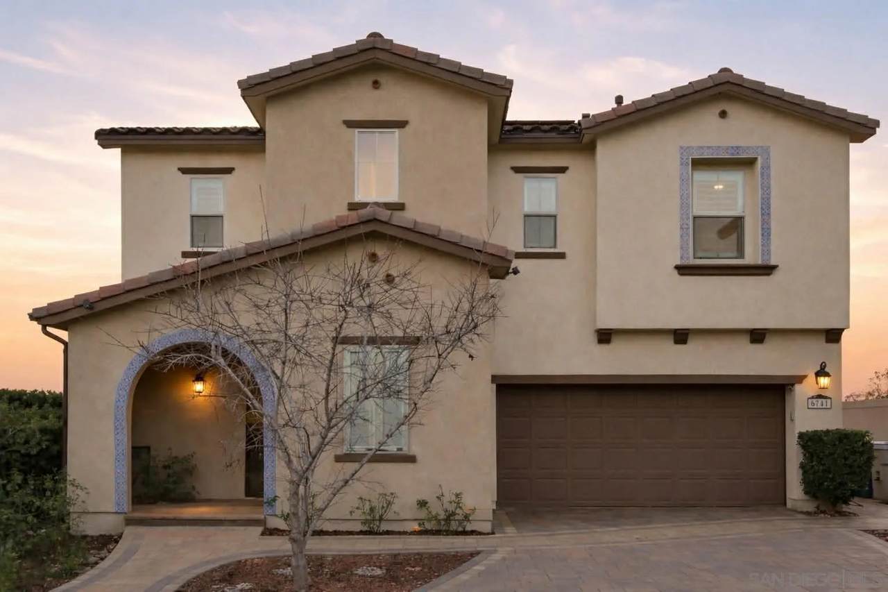 6741 Golden Glen Ln - Photo 1