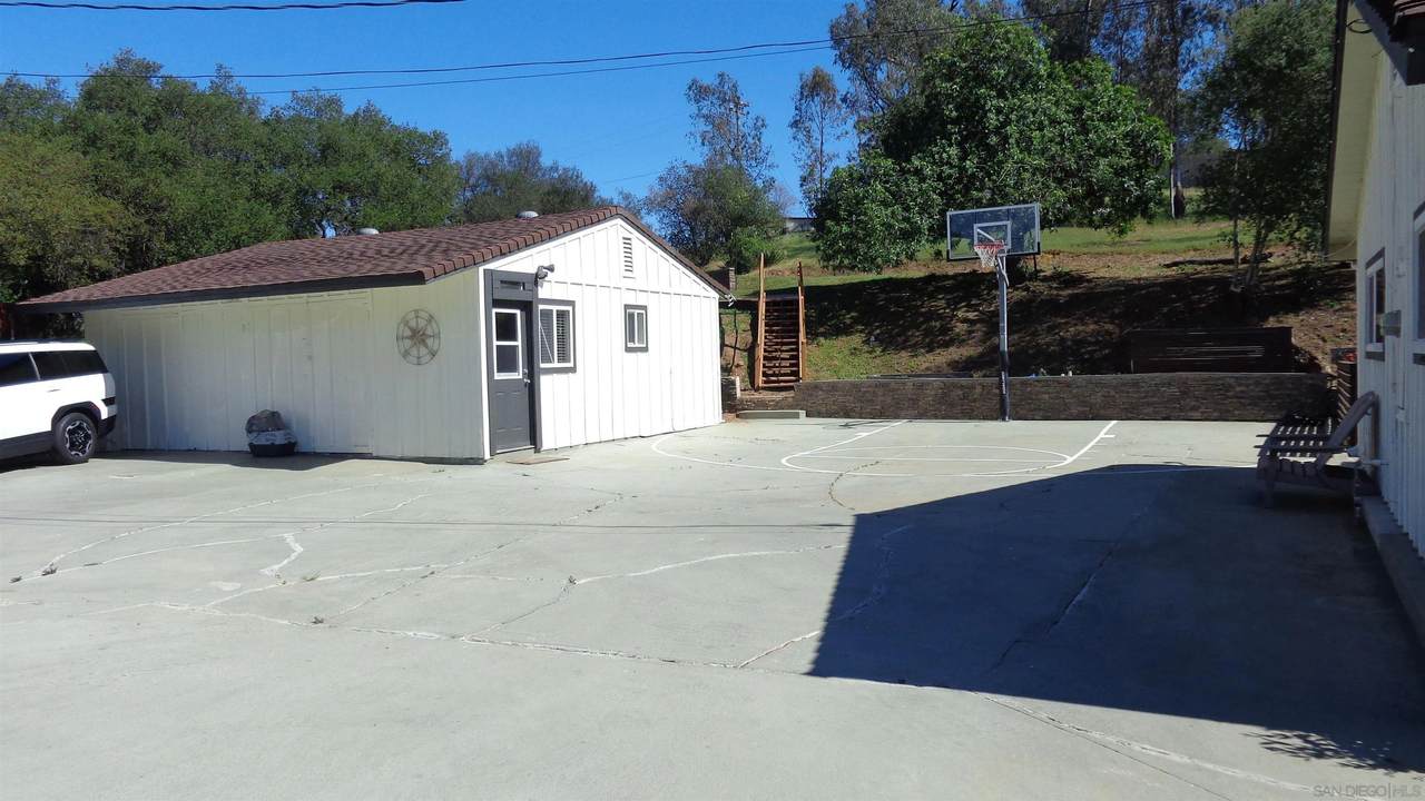https://bt-photos.global.ssl.fastly.net/sandiego/1280_boomver_2_260006783-1.jpg