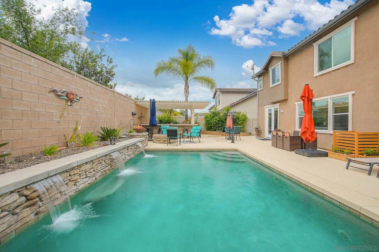 https://bt-photos.global.ssl.fastly.net/sandiego/1280_boomver_1_260010070-1.jpg