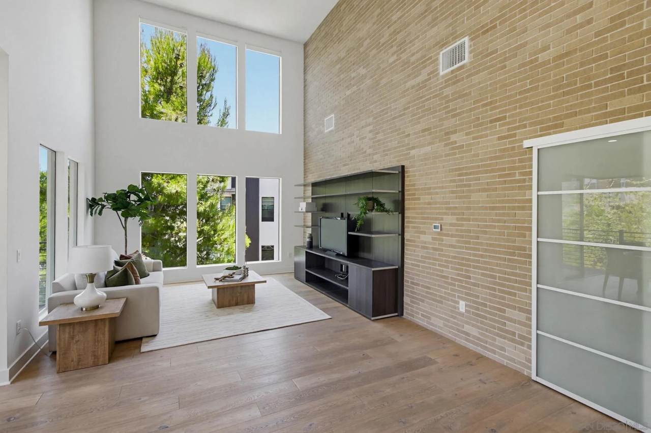 8442 Distinctive Dr. - Photo 1