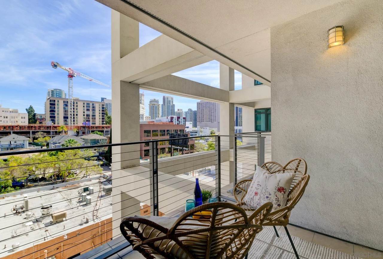 1551 4Th Ave - Photo 1