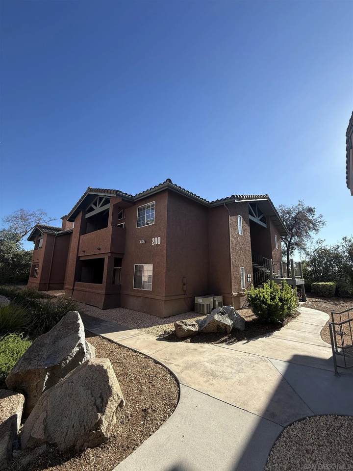 https://bt-photos.global.ssl.fastly.net/sandiego/1280_boomver_2_260015535-1.jpg
