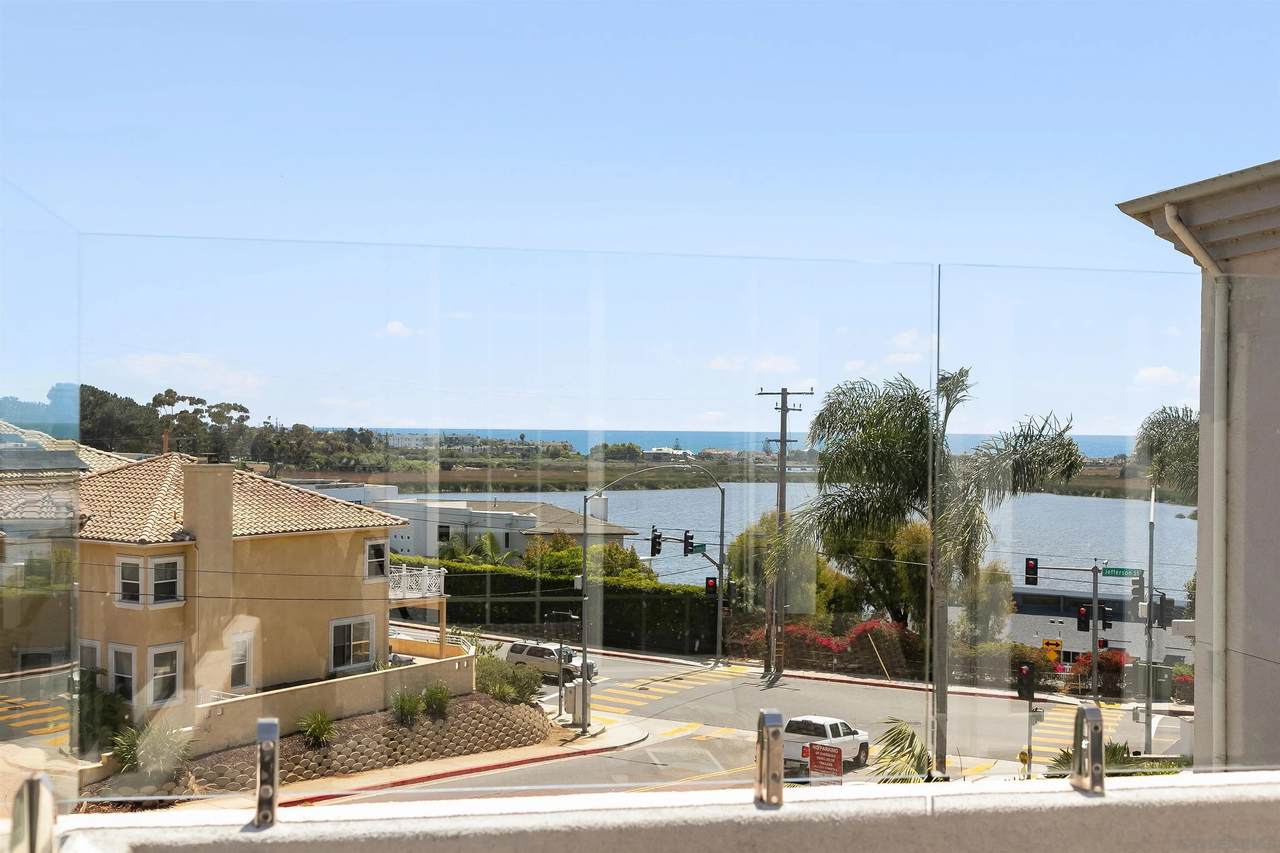 https://bt-photos.global.ssl.fastly.net/sandiego/1280_boomver_2_260016002-1.jpg