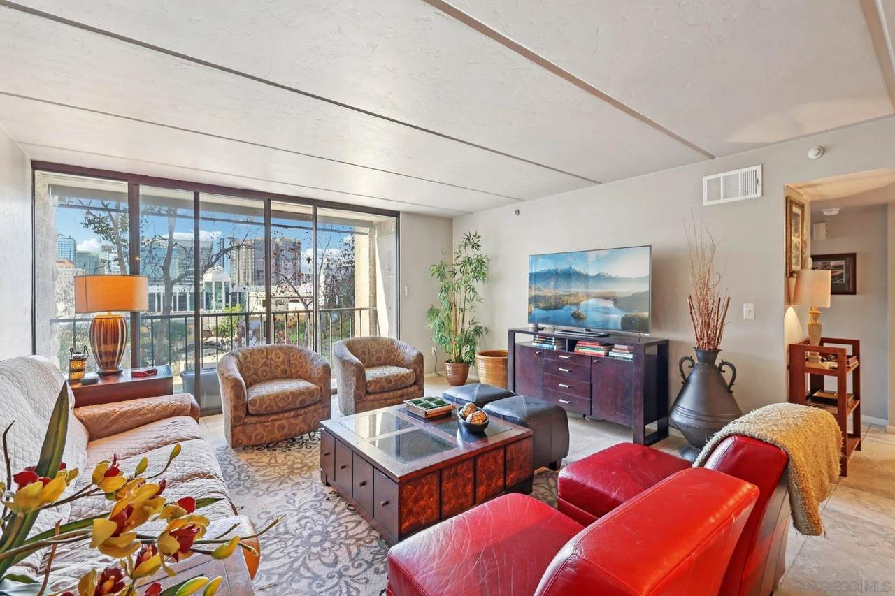 1333 8Th Ave - Photo 1