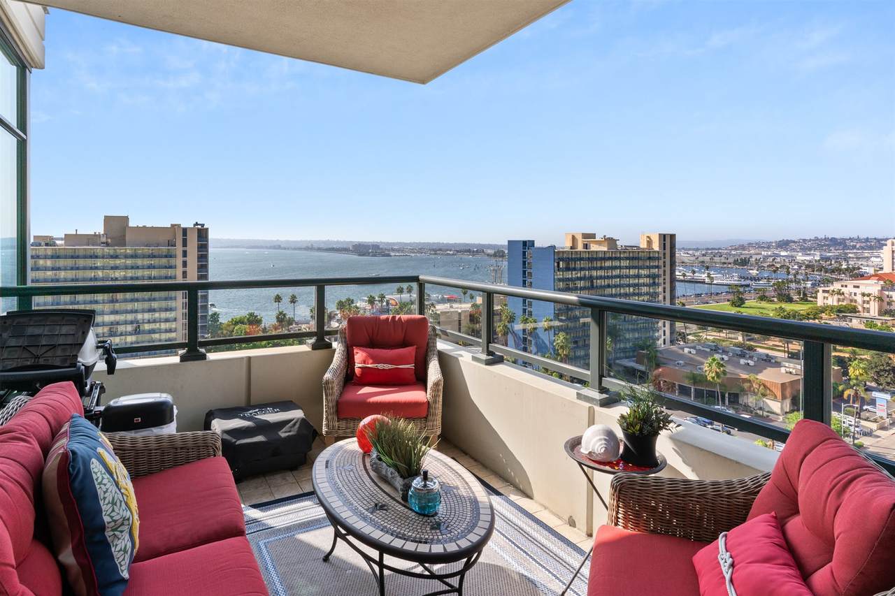 1205 Pacific Highway - Photo 1