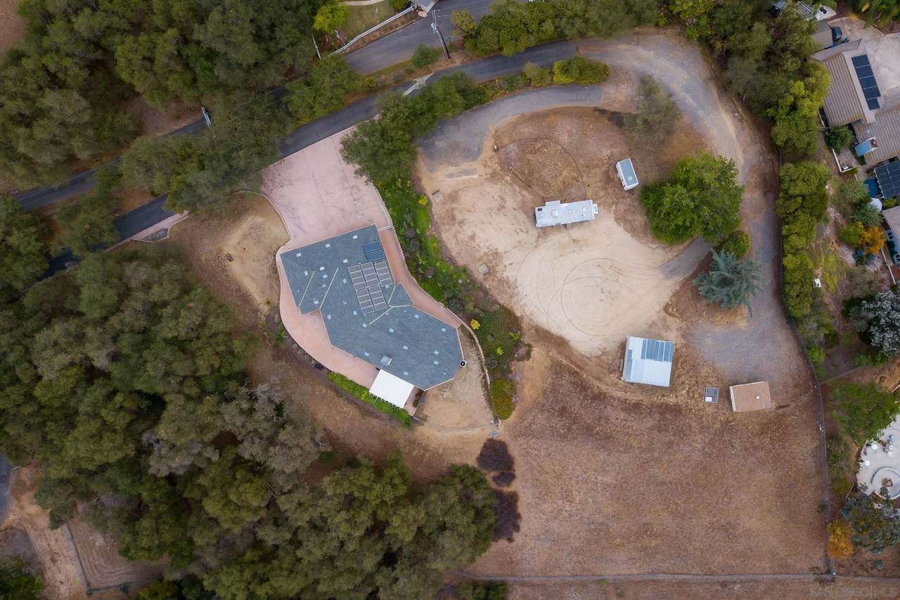 1105 Sycamore Drive - Photo 1