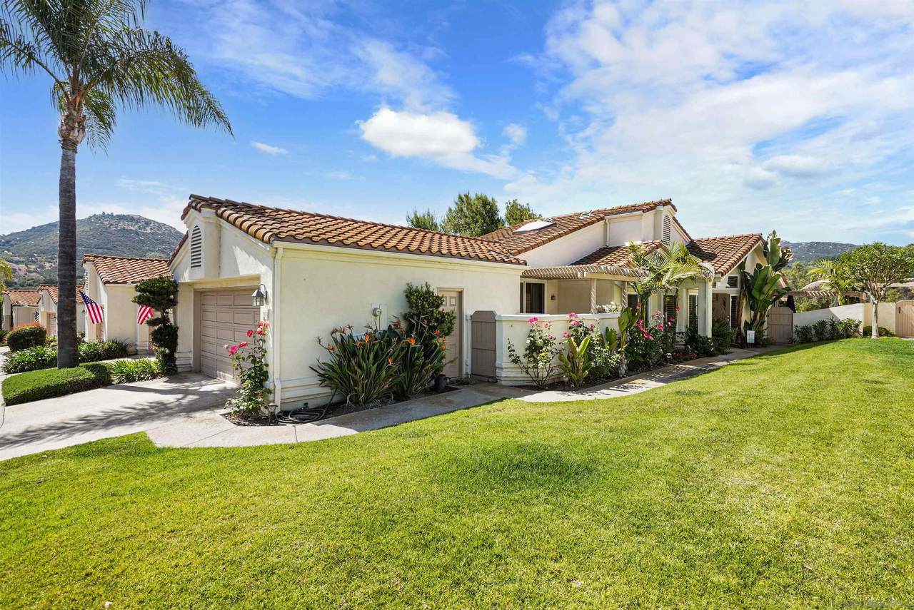 29501 Castle Creek Lane - Photo 1