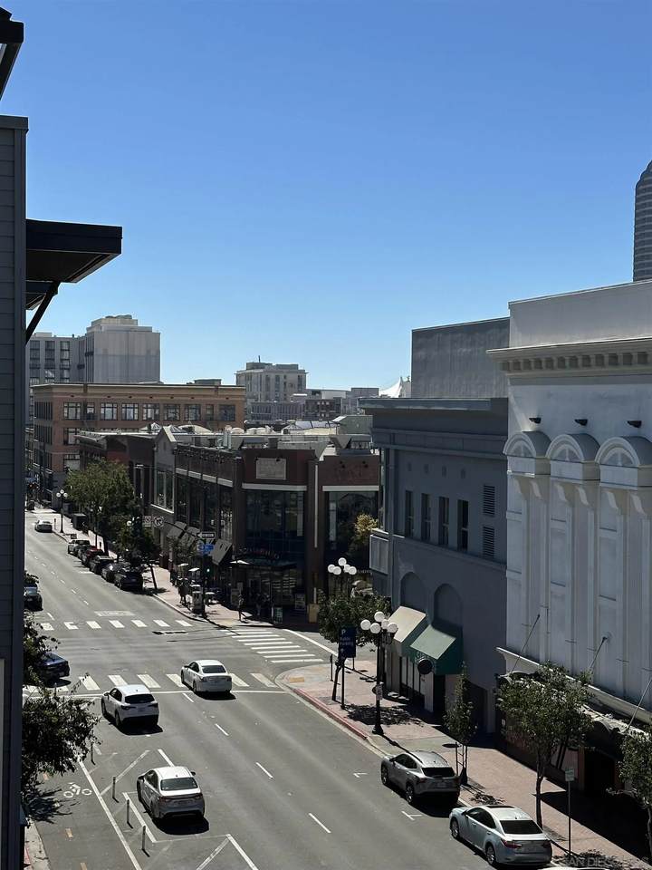 777 6Th Ave - Photo 1