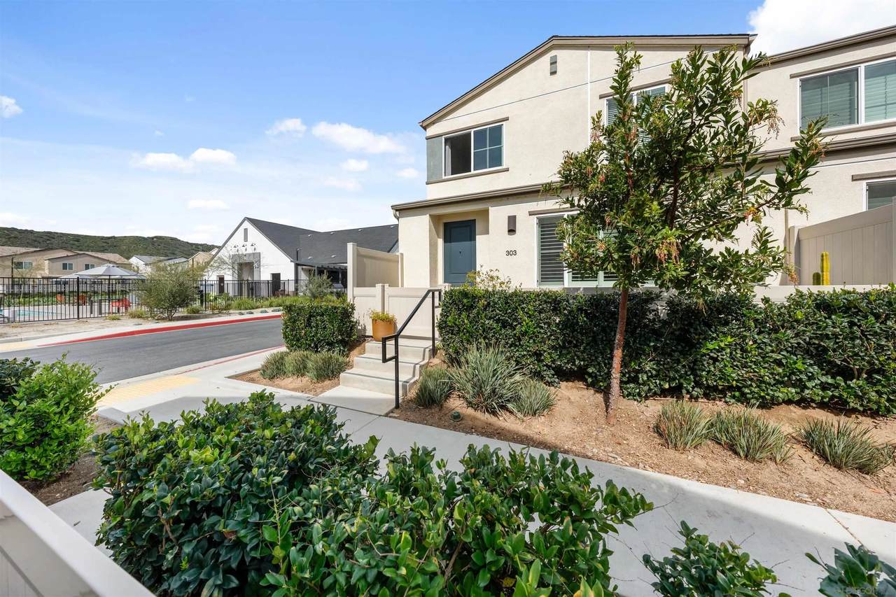 https://bt-photos.global.ssl.fastly.net/sandiego/1280_boomver_3_260004224-1.jpg