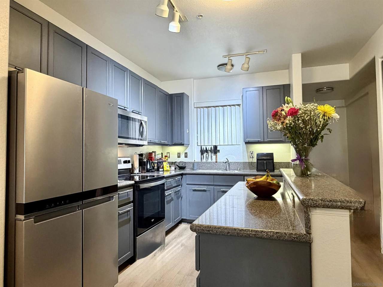 350 K St. - Photo 1