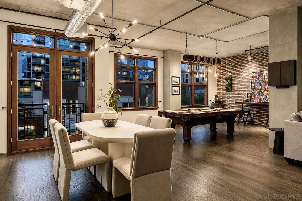 877 Island Ave - Photo 1