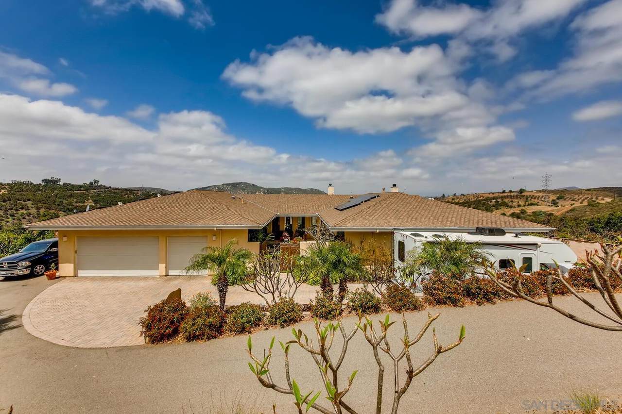 10824 San Antonio Way - Photo 1