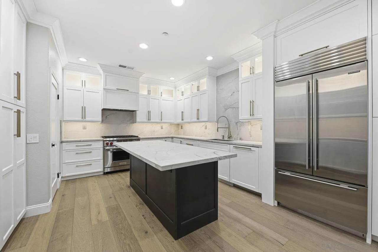 6467 Alexandri Cir - Photo 1